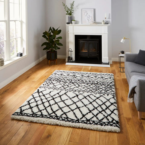 Scandi Diamond White & Black Retro Plush Shag Rug - Image 1