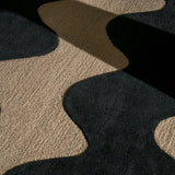 Belake Modern Hand-Tufted Wool Rug - Image 4