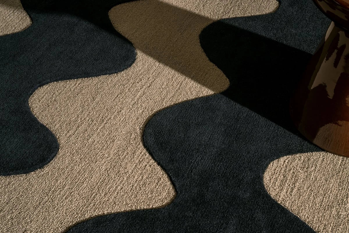 Belake Modern Hand-Tufted Wool Rug - Image 4