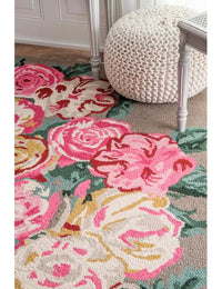 Berry Floral Hand-Tufted Wool Rug - Image 3