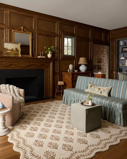 Christmas Ivory, Natural Floral Hand-Tufted Wool Rug - Image 1