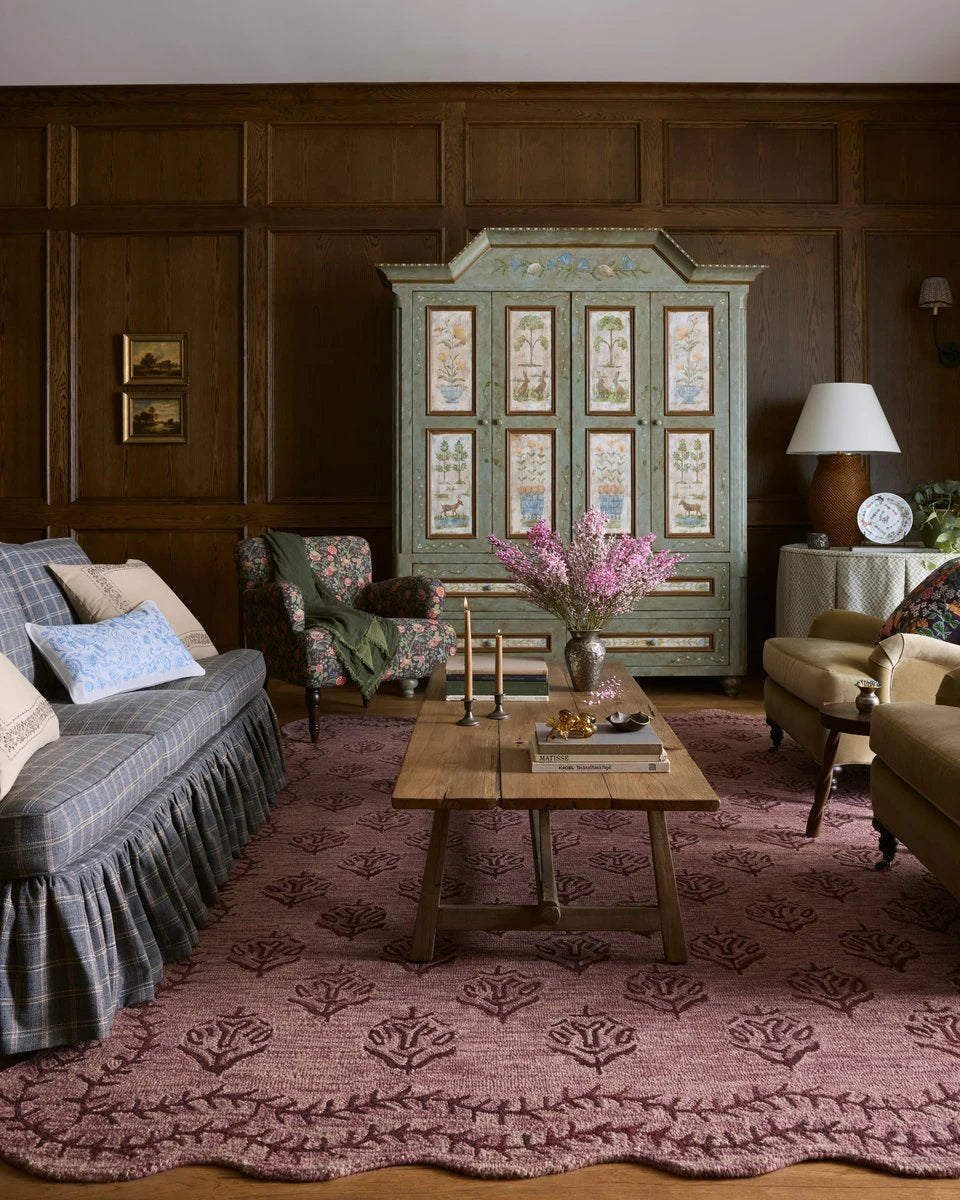 Christmas Plum, Dark Plum Floral Hand-Tufted Wool Rug - Image 3