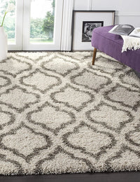 Club CREAM BEIGE Retro Collection Plush Shag Rug - Image 1