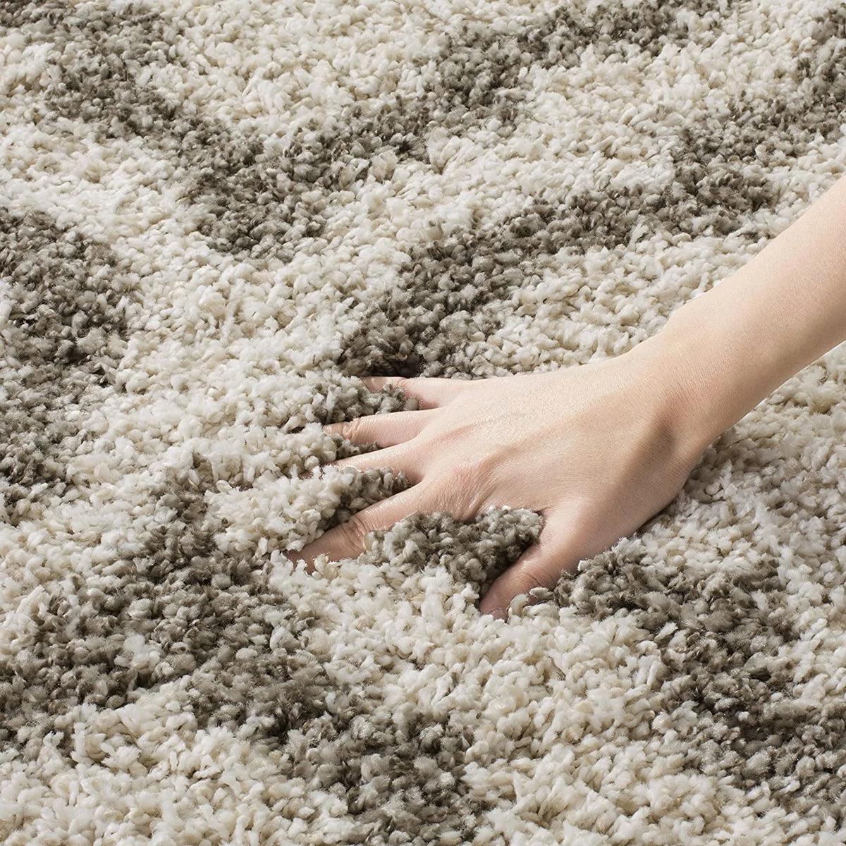 Club CREAM BEIGE Retro Collection Plush Shag Rug - Image 2