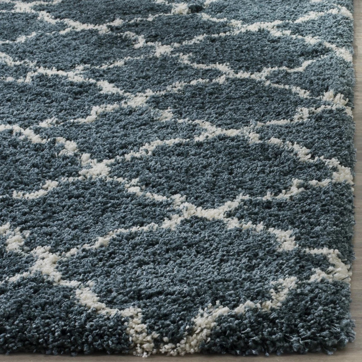 Club Slate Blue, Ivory Retro Collection Plush Shag Rug - Image 5