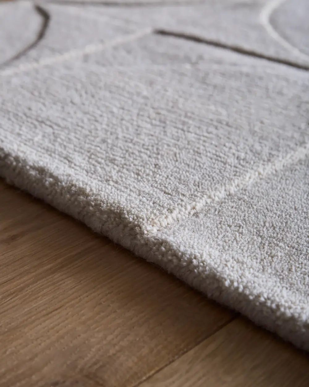 Cream Geometric Hand-Tufted Wool Rug - Image 3