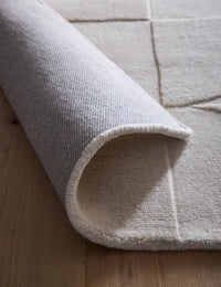 Cream Geometric Hand-Tufted Wool Rug - Image 4