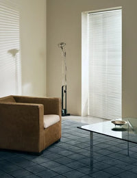 Escalade Geometric Hand-Tufted Wool Rug - Image 1