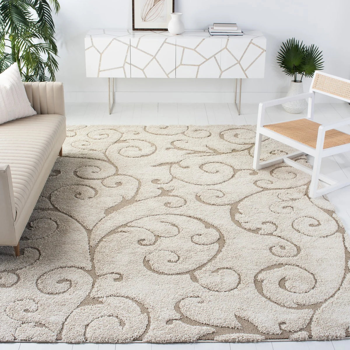 Florida Cream, Beige Floral Plush Shag Rug - Image 1