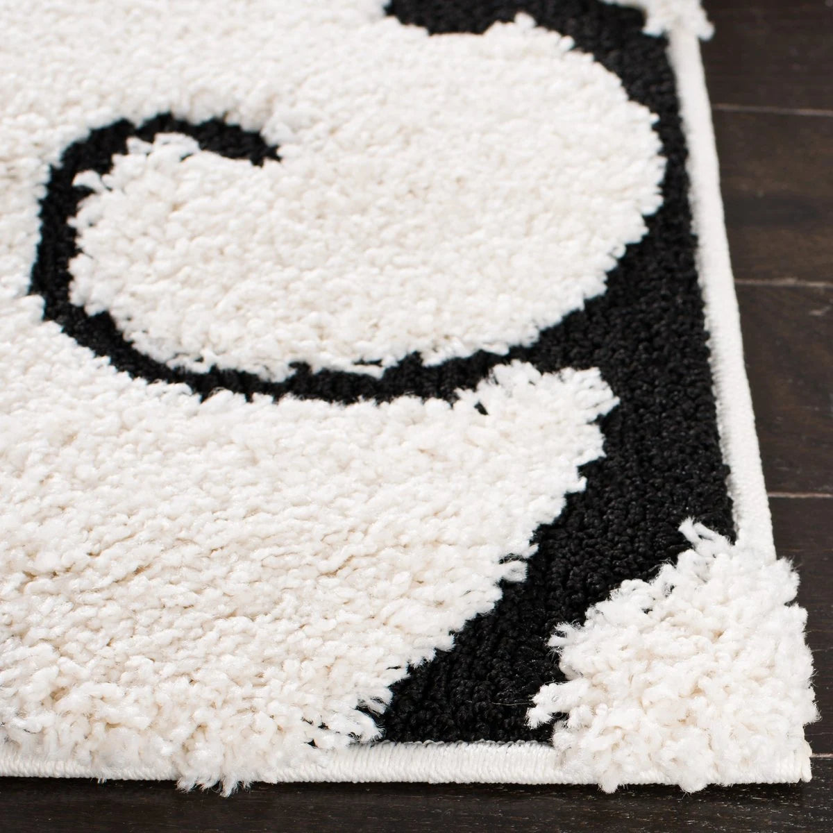 Florida Ivory, Black Floral Plush Shag Rug - Image 2