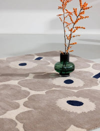 Honey Greige Floral Hand-Tufted Wool Rug - Image 3