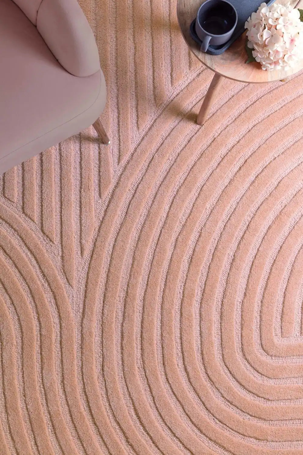 Hugo Blush Geometric Hand-Tufted Wool Rug - Image 1