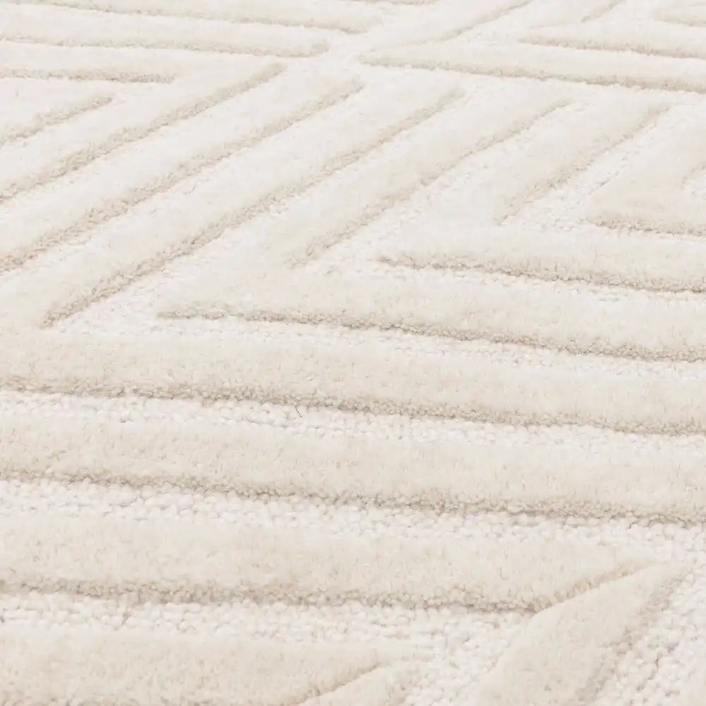 Hugo Ivory Geometric Hand-Tufted Wool Rug - Image 4