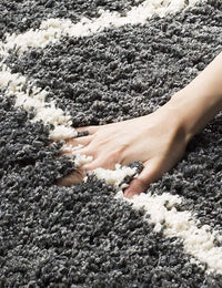 Latice CHARCOAL Retro Collection Plush Shag Rug - Image 2