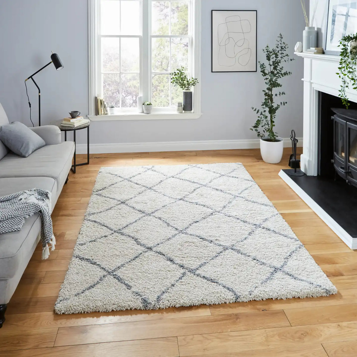 Latice Cream Grey Retro Collection Plush Shag Rug - Image 1