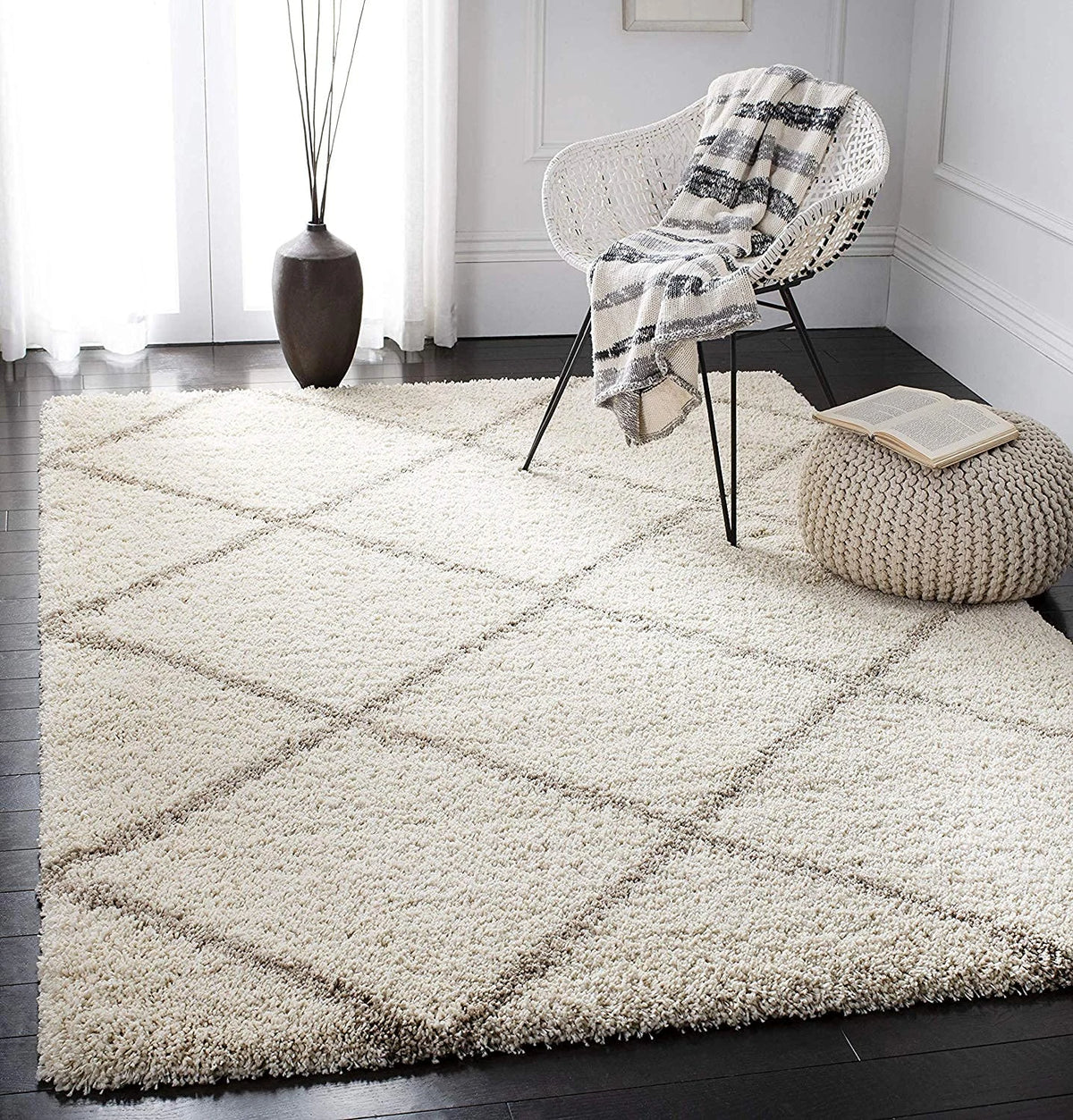 Latice IVORY & BEIGE Retro Collection Plush Shag Rug - Image 1