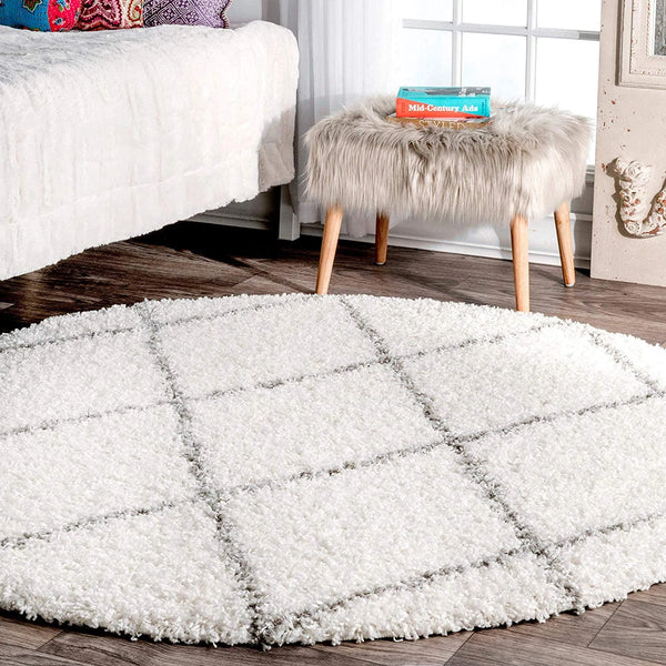 Latice WHITE & GREY Retro Collection Plush Shag Rug Round Rug - Image 1