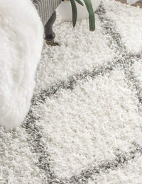 Latice WHITE & GREY Retro Collection Plush Shag Rug Round Rug - Image 5