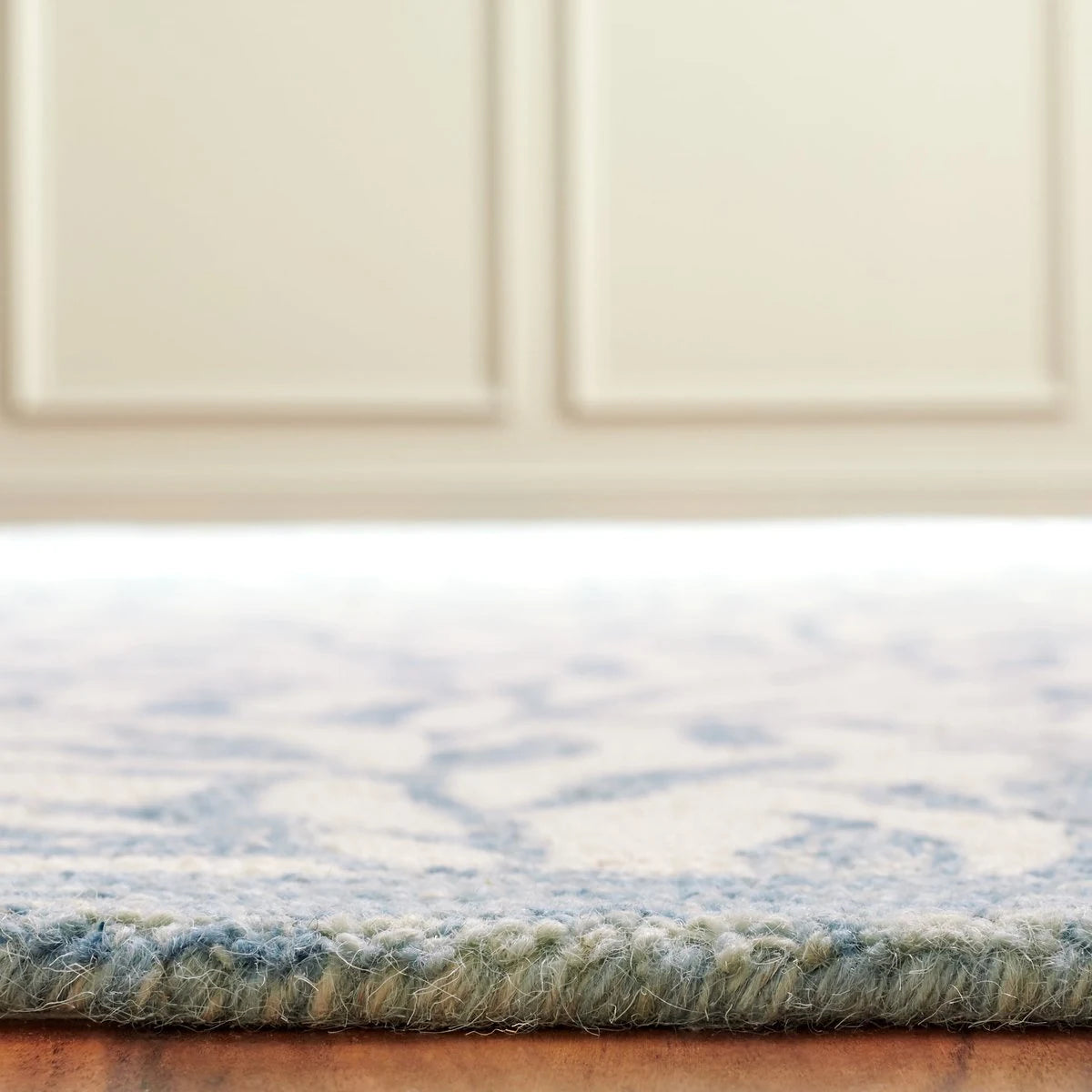 Leaf Ivory, Blue Floral Hand-Tufted Wool Rug - Image 4