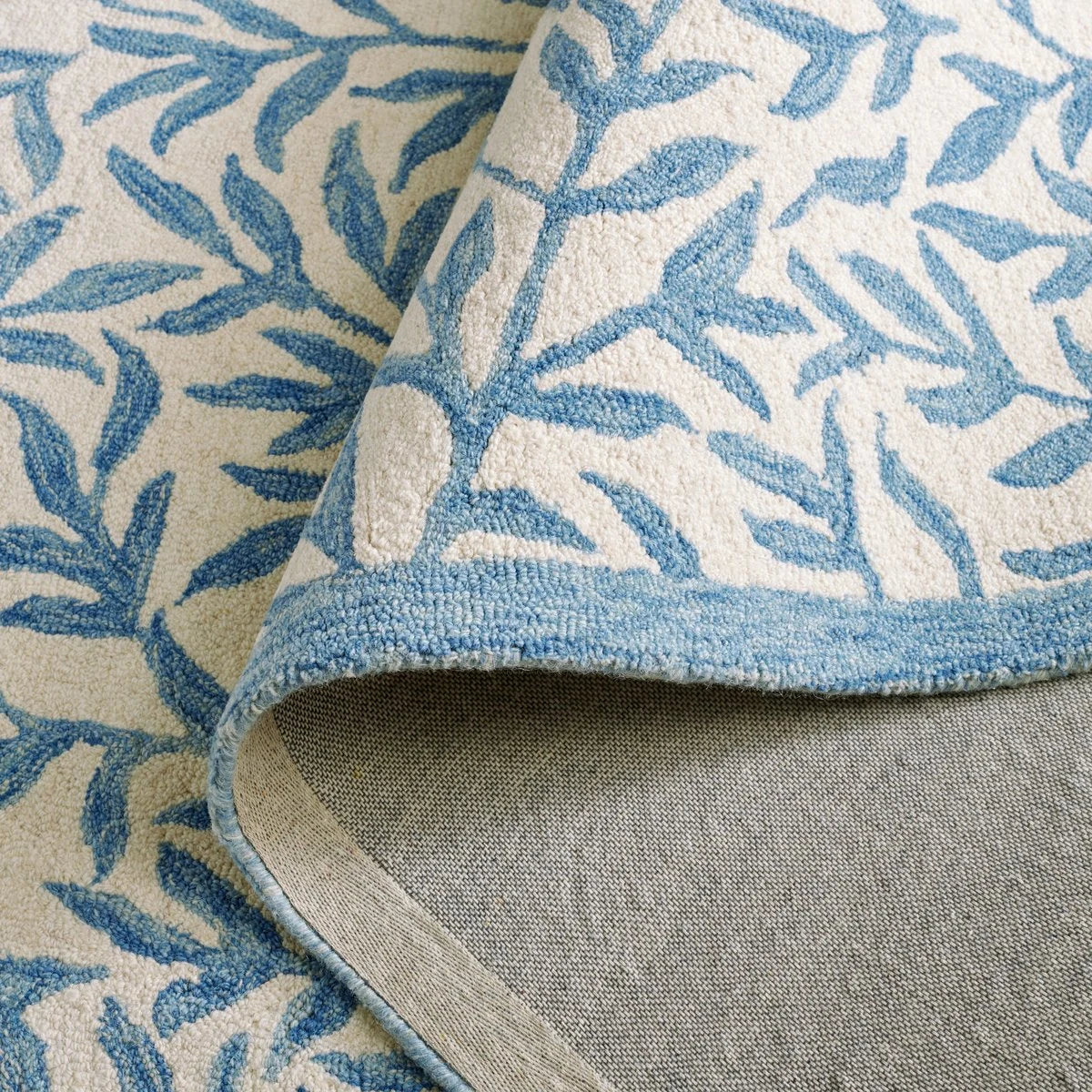 Leaf Ivory, Blue Floral Hand-Tufted Wool Rug - Image 6