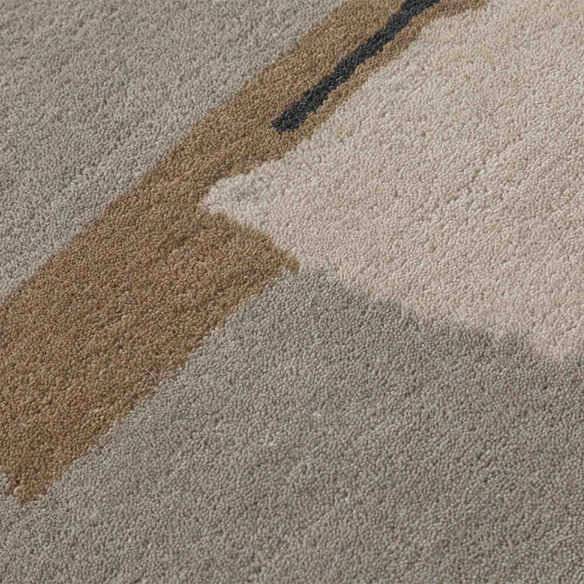 Millie Abstract Hand-Tufted Wool Rug - Image 4