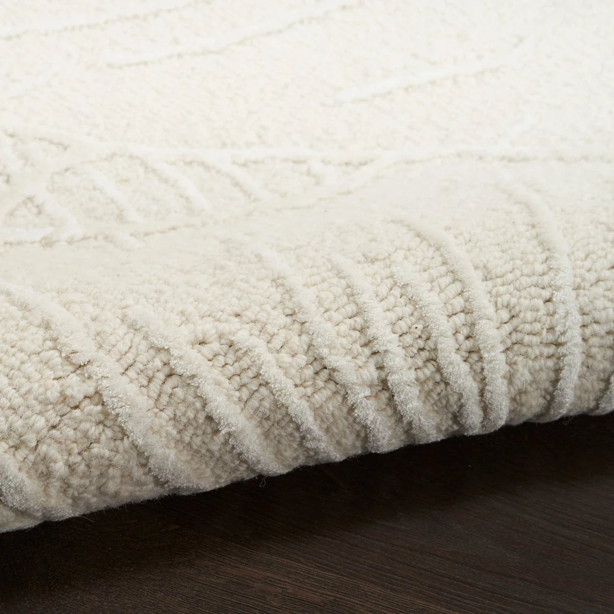 Ocean Ivory Abstract Hand-Tufted Wool Rug - Image 2
