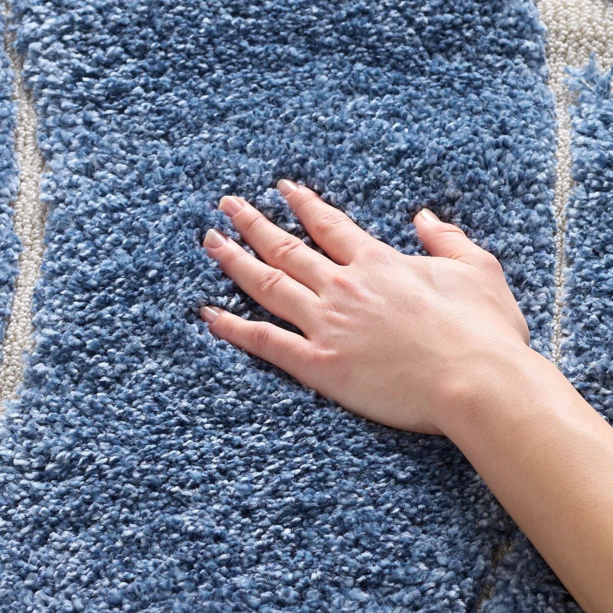 Oxford Light Blue, Cream Ripple Collection Plush Shag Rug - Image 2
