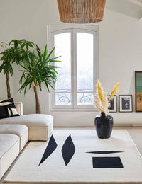 Quadora Geometric Hand-Tufted Wool Rug - Image 2