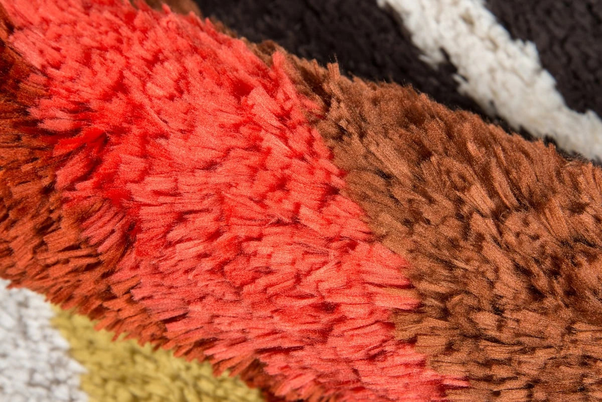 Retro Red Modern Plush Shag Rug - Image 2