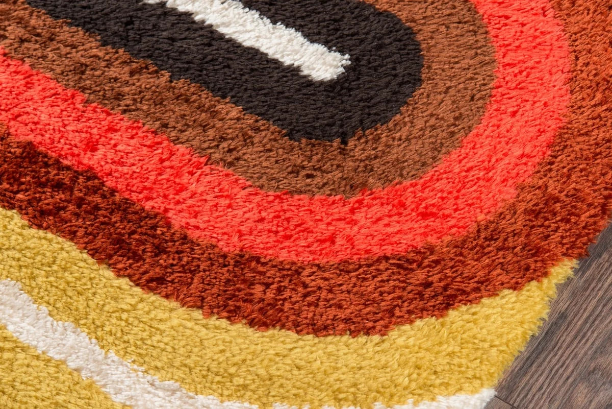 Retro Red Modern Plush Shag Rug - Image 3