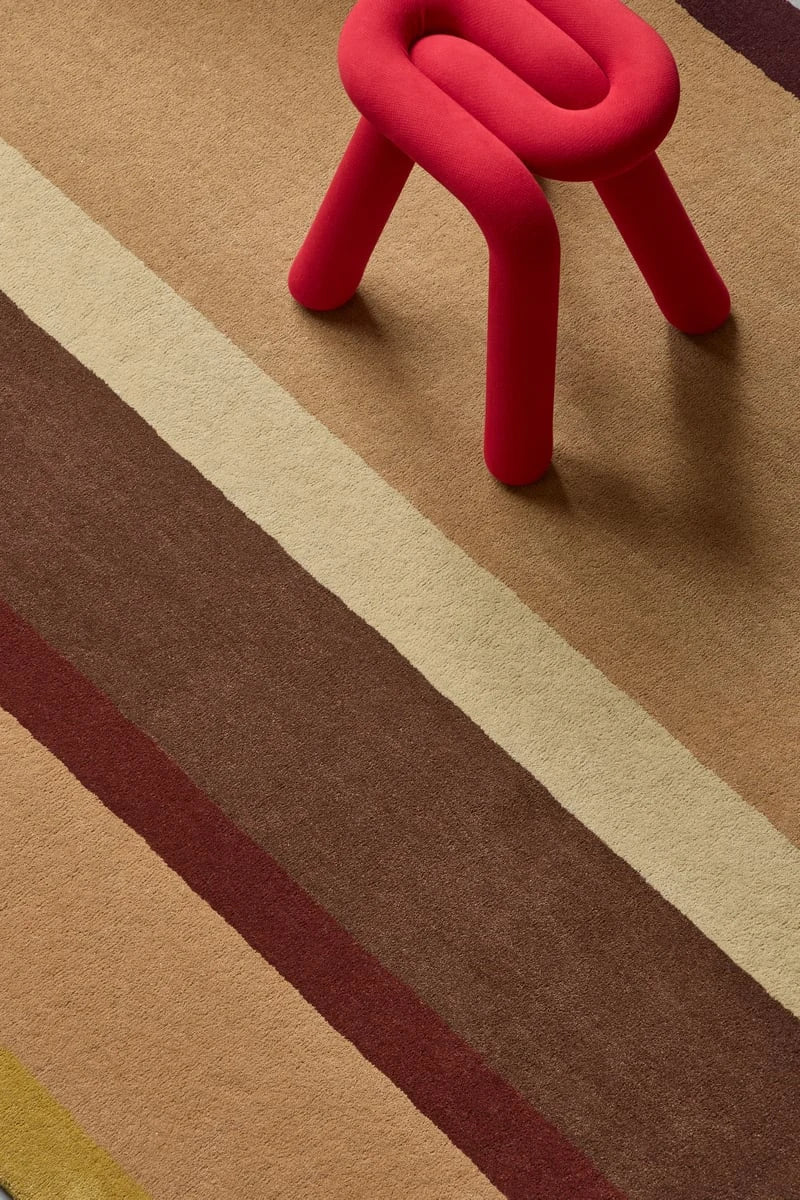 Ruby Modern Hand-Tufted Wool Rug - Image 3