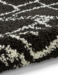 Scandi Contrast Black & White Retro Plush Shag Rug - Image 4