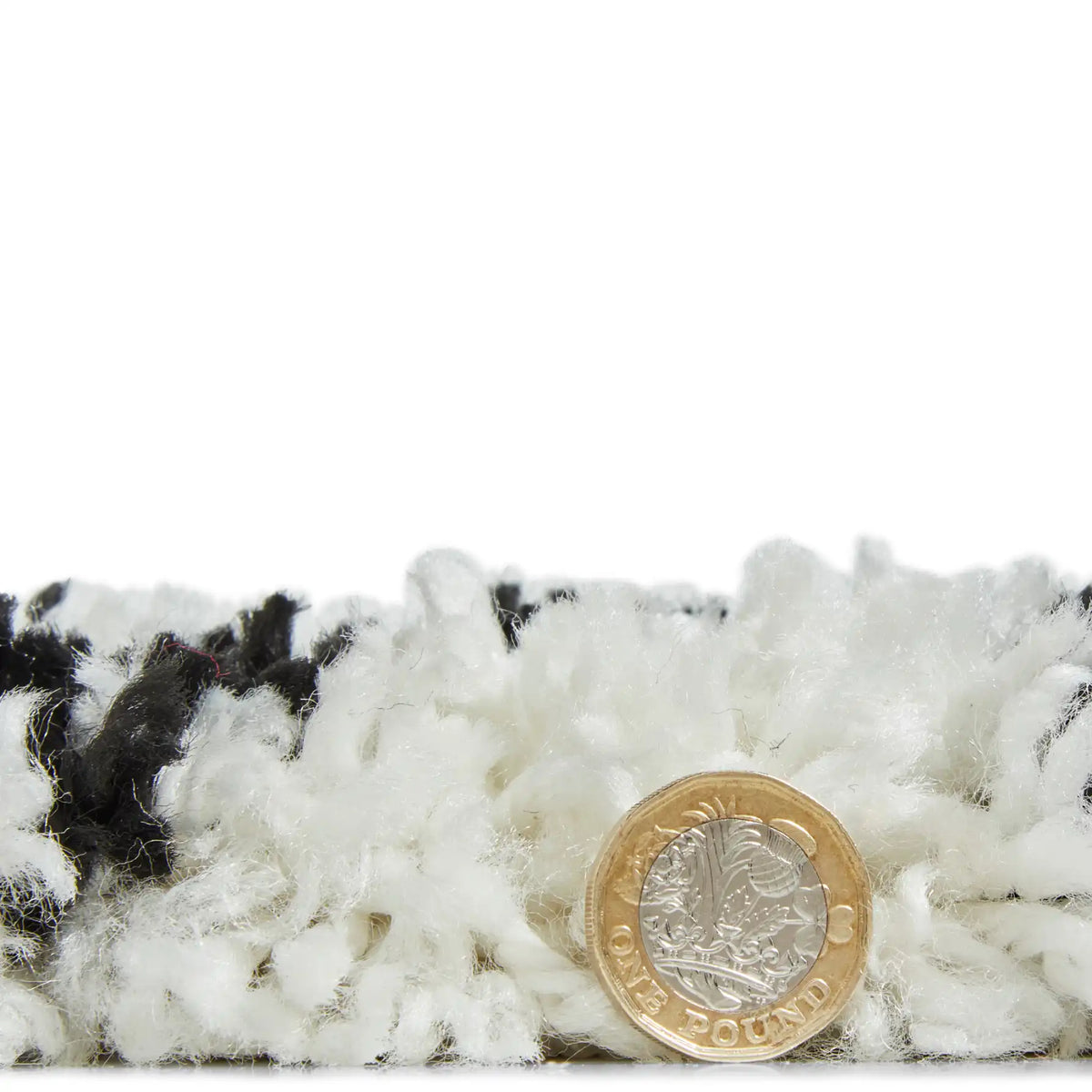 Scandi Diamond White & Black Retro Plush Shag Rug - Image 3