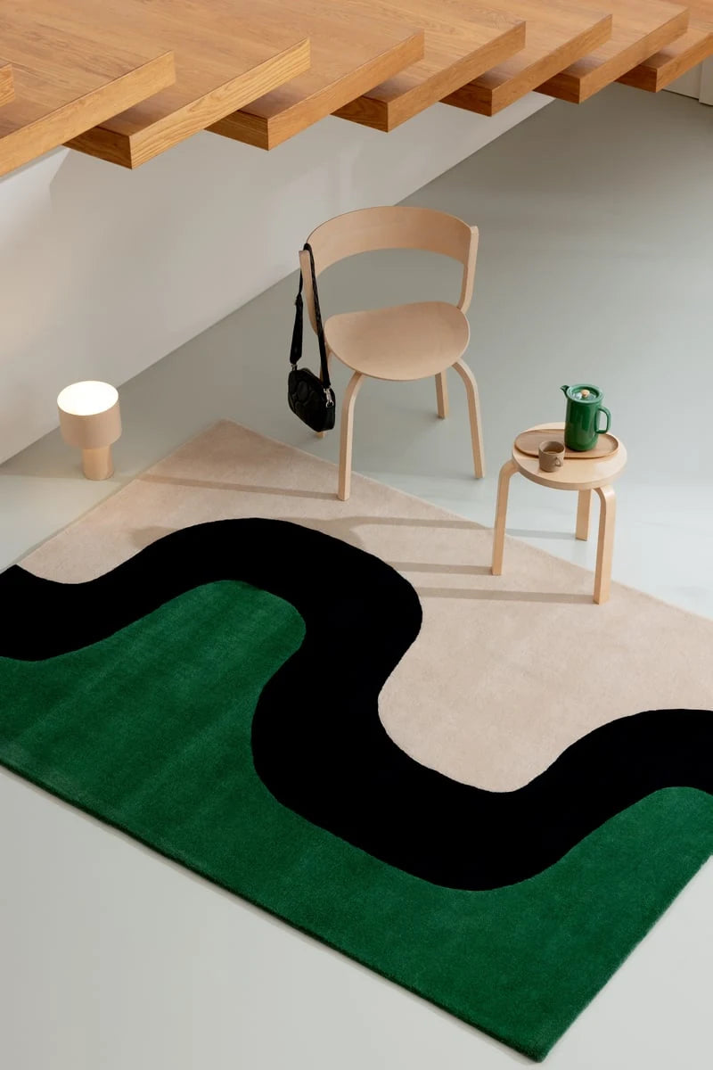 Seireeni Green Abstract Hand-Tufted Wool Rug - Image 1