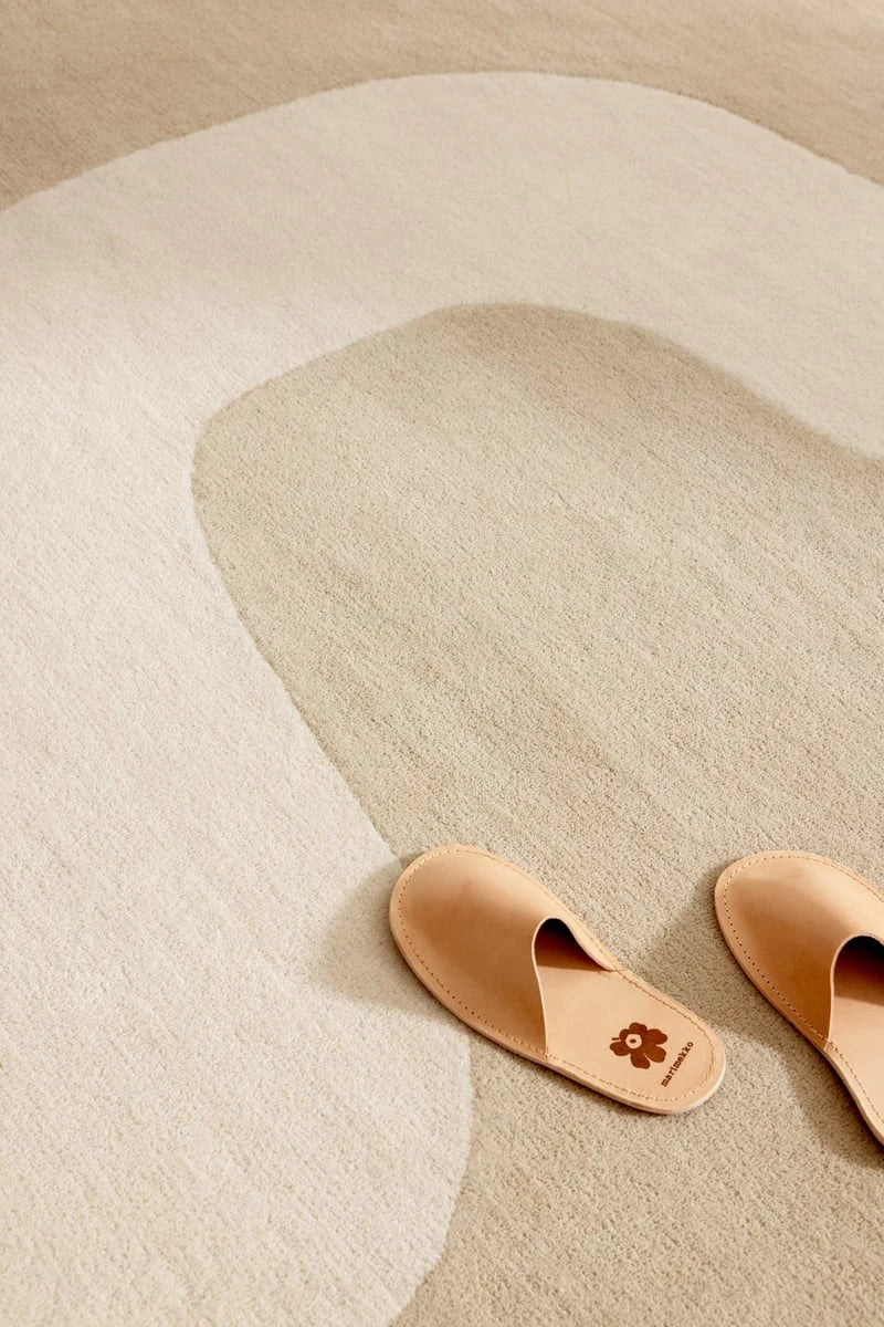 Seireeni Warm Beige Abstract Hand-Tufted Wool Rug - Image 3