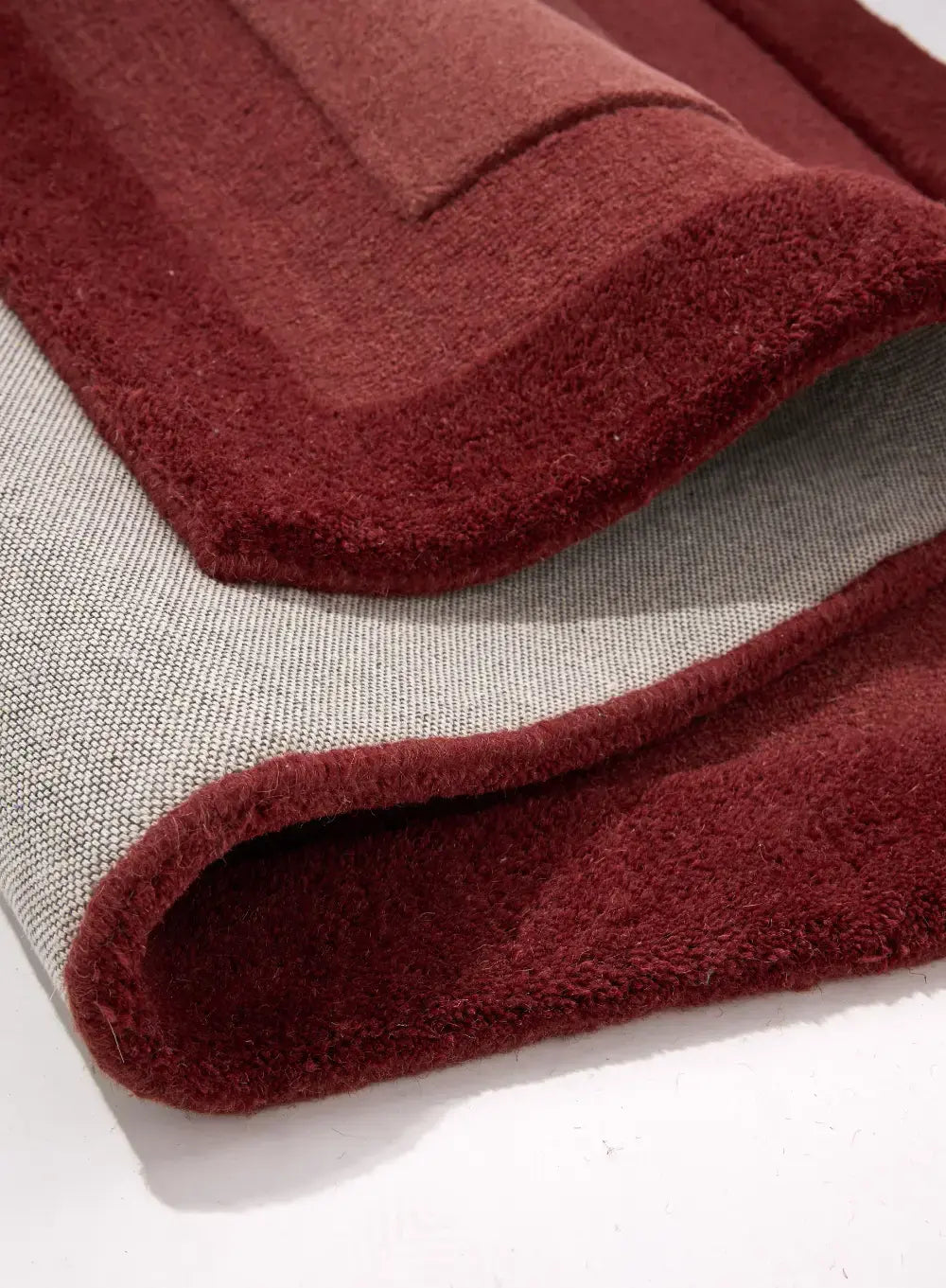 Stasy Wine Red Geometric Hand-Tufted Wool Rug - Image 4