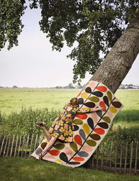 Stem Rainbow Floral Hand-Tufted Wool Rug - Image 3