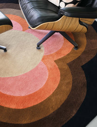 Sunflower Pink Irregular Hand-Tufted Wool Rug - Image 2