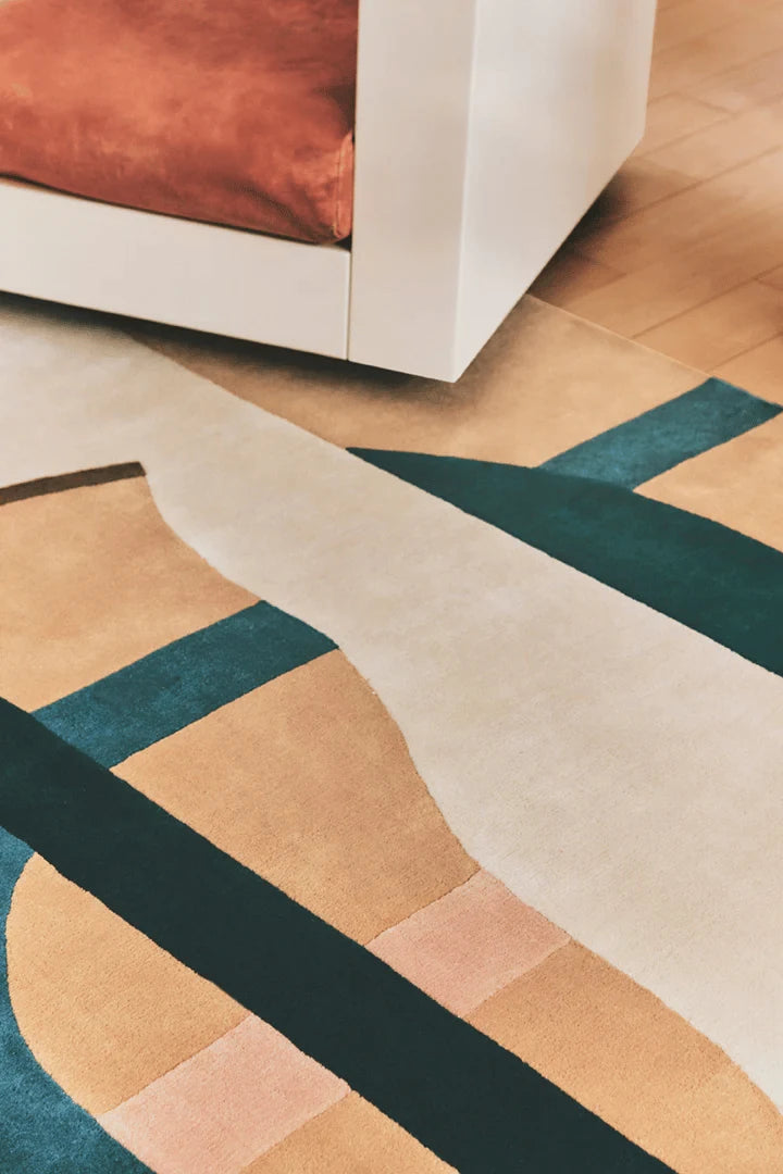 Tacubarn Abstract Hand-Tufted Wool Rug - Image 4