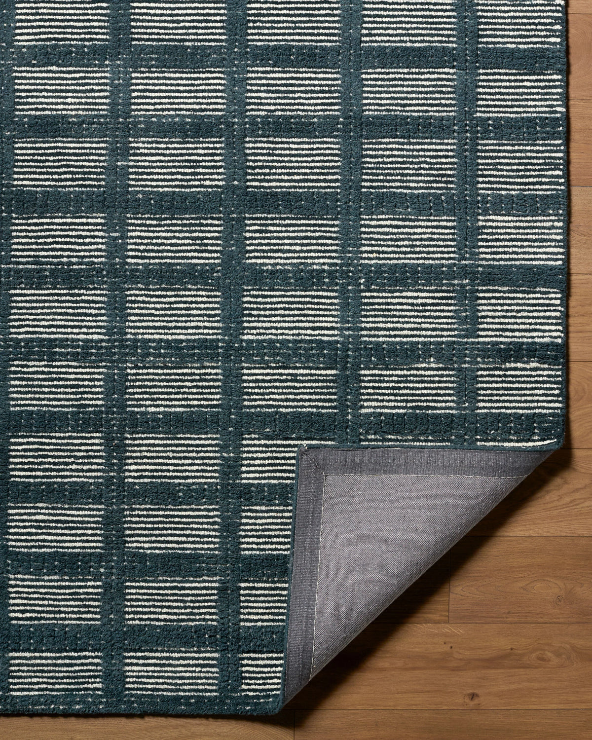 Texas Geometric Hand-Tufted Wool Rug - Image 5
